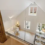 Idylliske Nordbyen - Brygga I تُنسبارغ