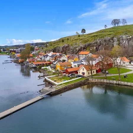 Idylliske Nordbyen - Brygga I Villa *