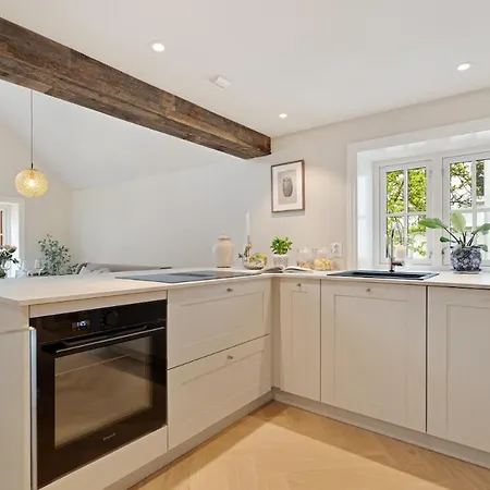 Idylliske Nordbyen - Brygga I Villa *