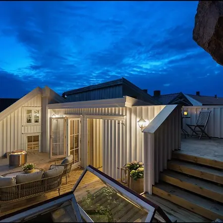 Idylliske Nordbyen - Brygga I Tønsberg