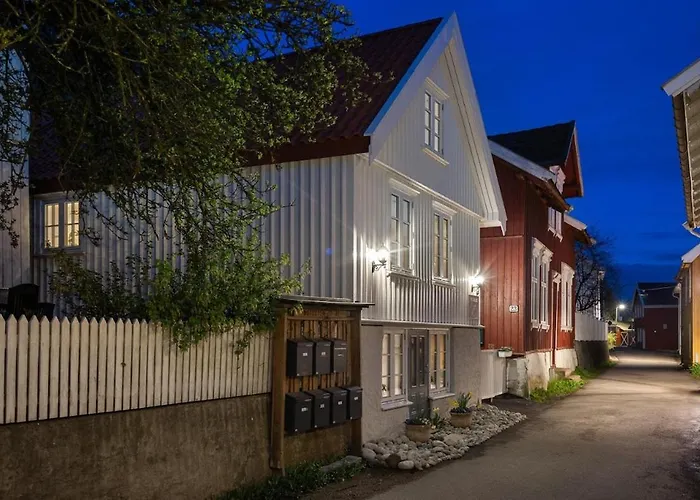 Idylliske Nordbyen - Brygga I Villa Tønsberg